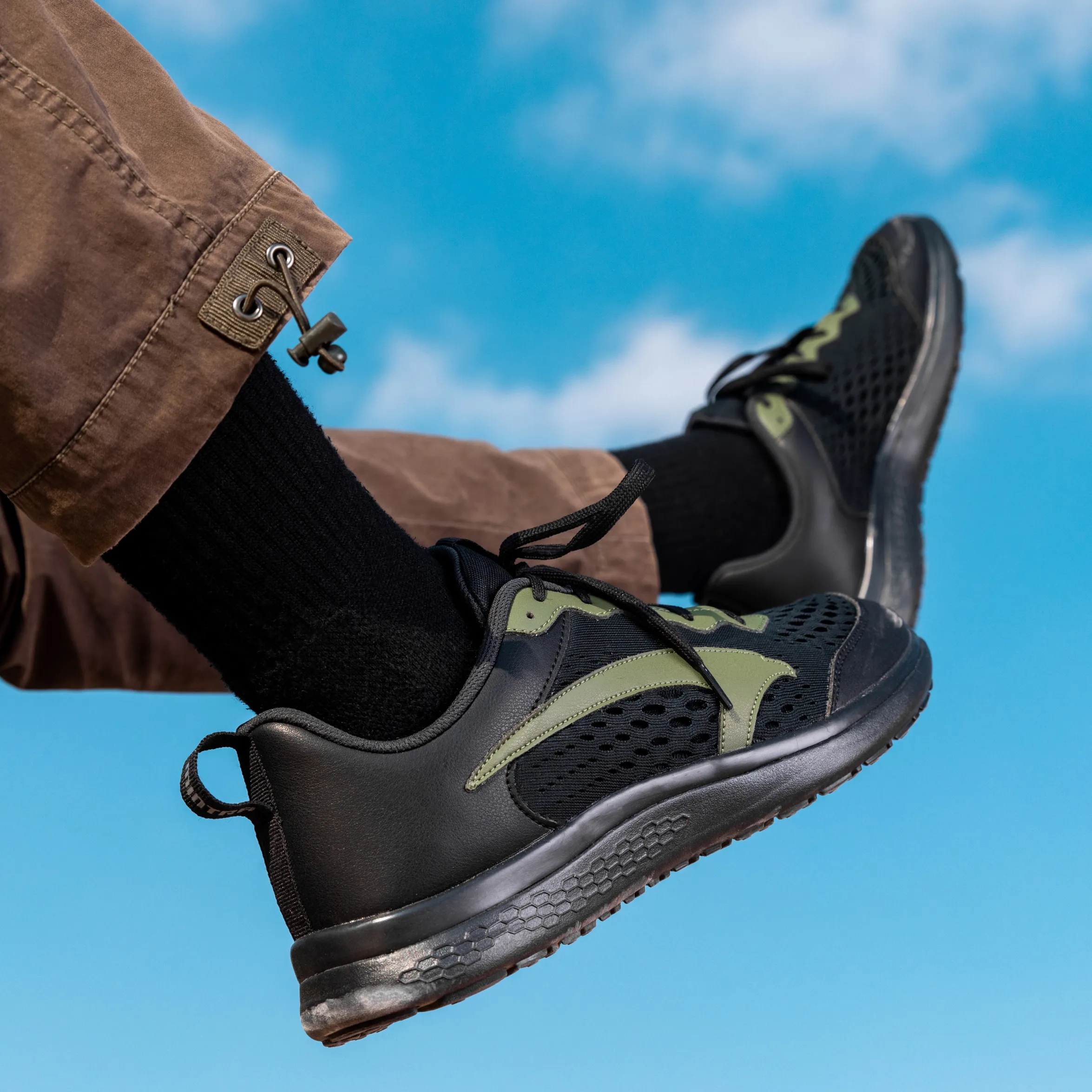 Edge Black/Olive Women