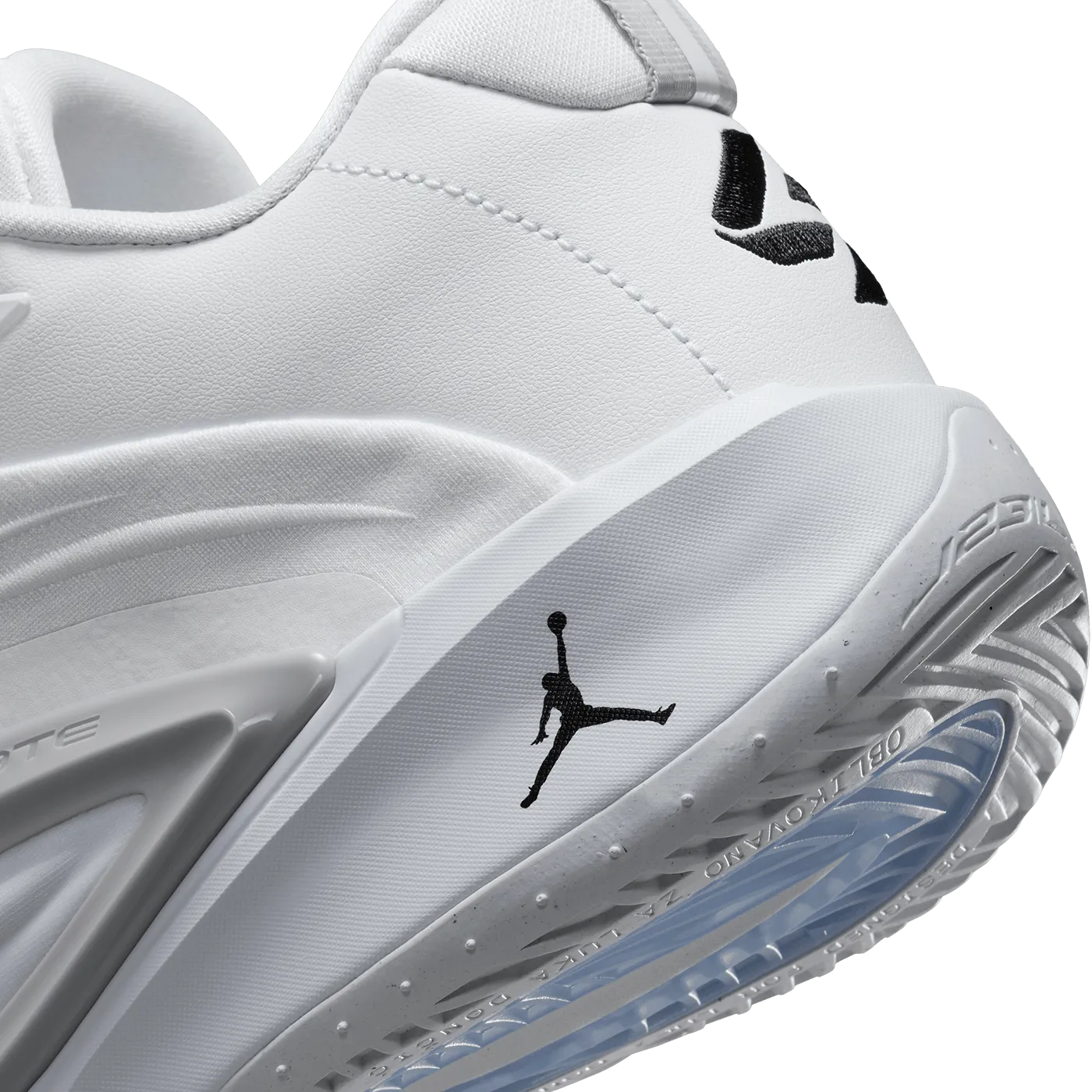 Jordan Luka 3 PF 'White and Grey Fog'